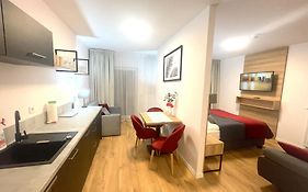 Apartment Premium Atal City Square-Free Parking Space In The Garage